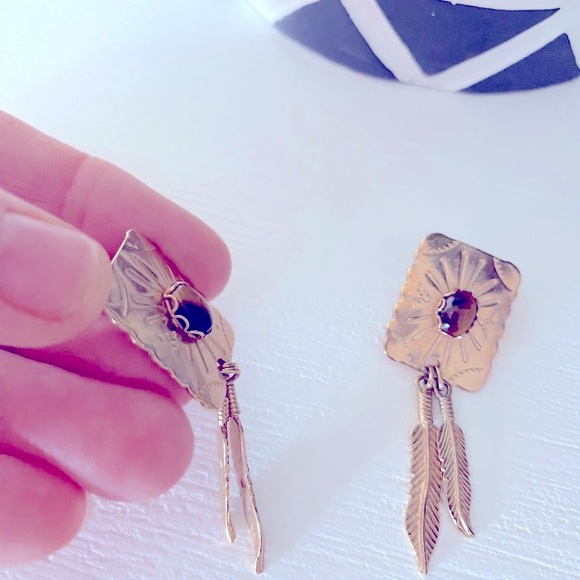 Vintage Wheeler Manufacuring co tiger eye feather earrings - Picture 4 of 4